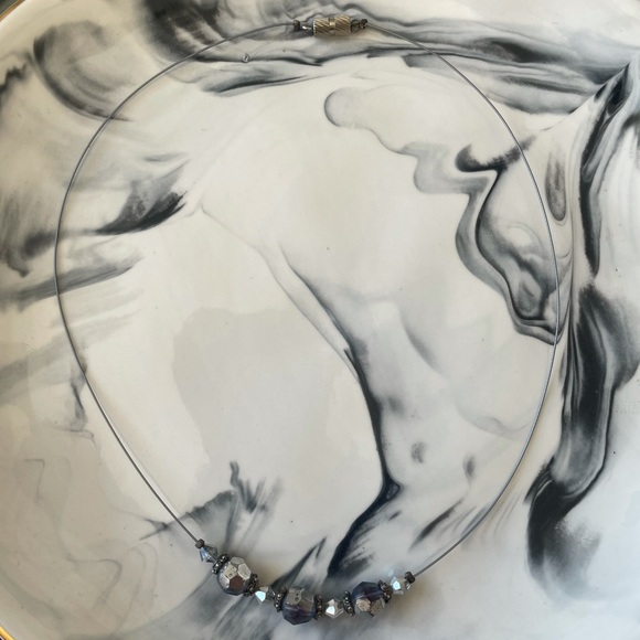 Matching set — purple beaded bracelet and necklace - Picture 3 of 4